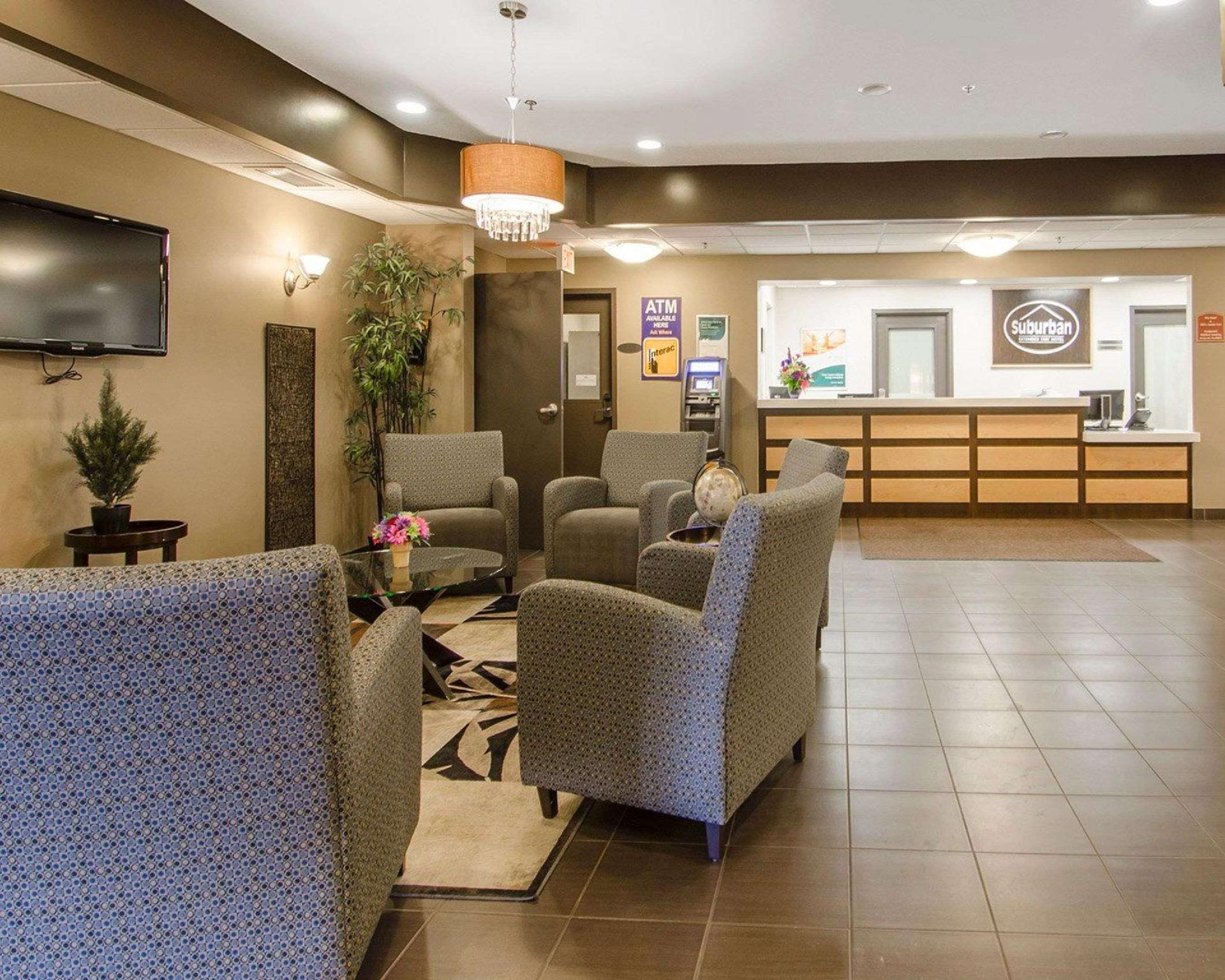 Quality Inn & Suites Estevan Extérieur photo
