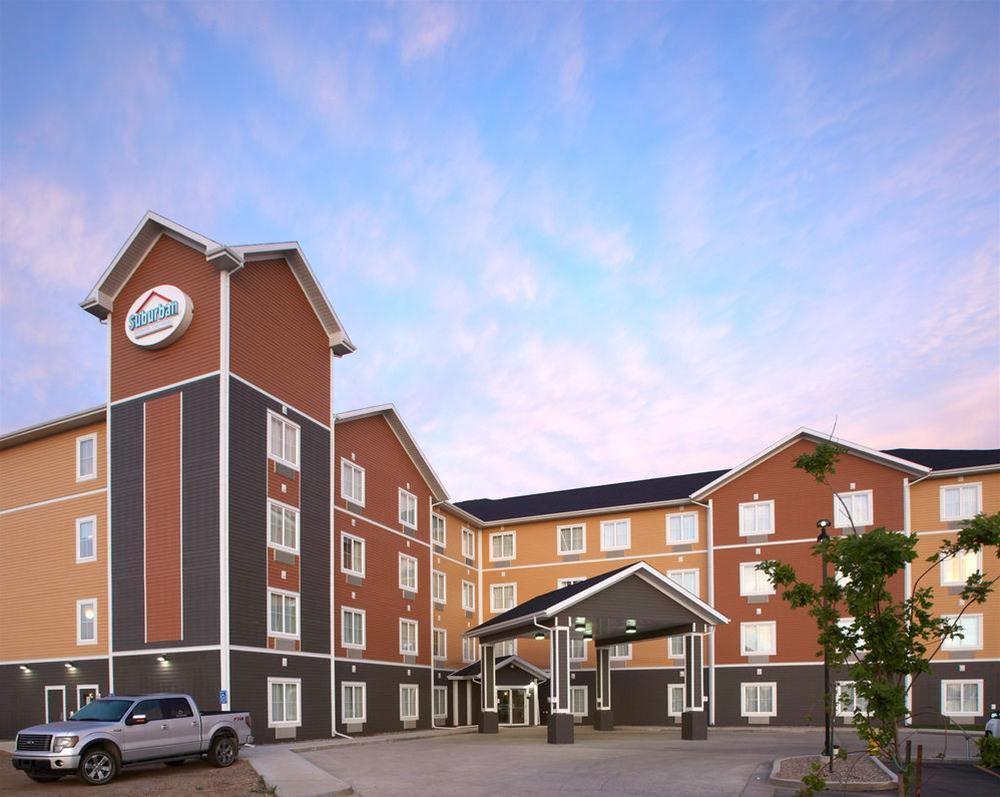 Quality Inn & Suites Estevan Extérieur photo