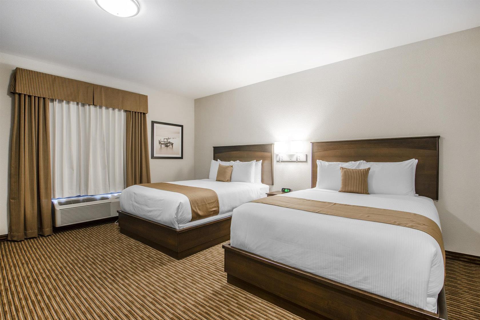 Quality Inn & Suites Estevan Extérieur photo