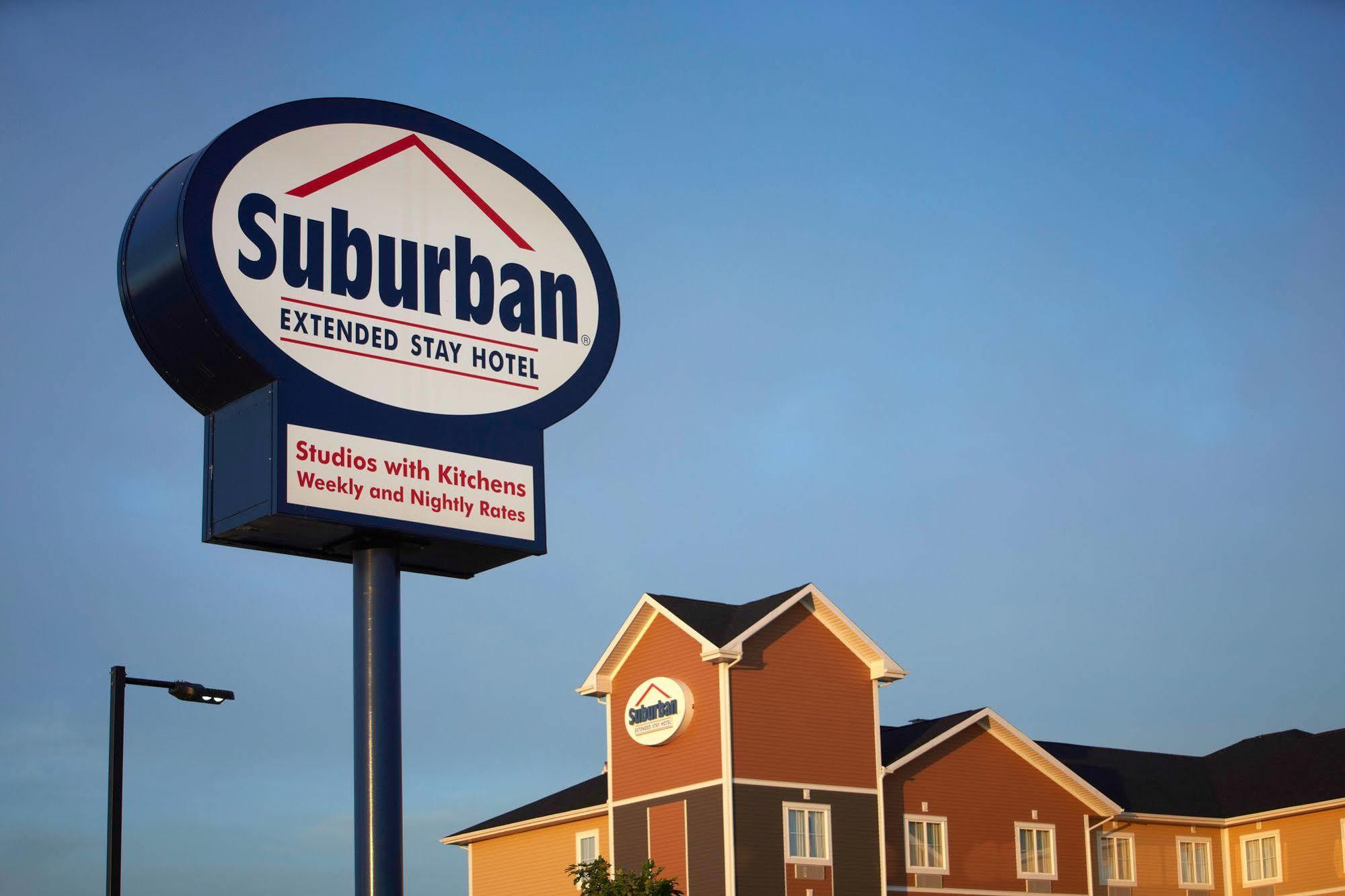 Quality Inn & Suites Estevan Extérieur photo