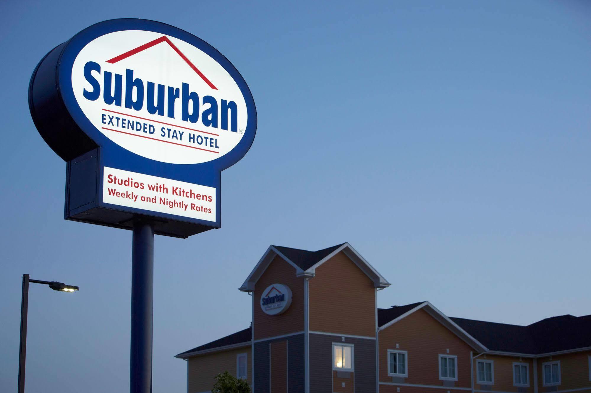 Quality Inn & Suites Estevan Extérieur photo