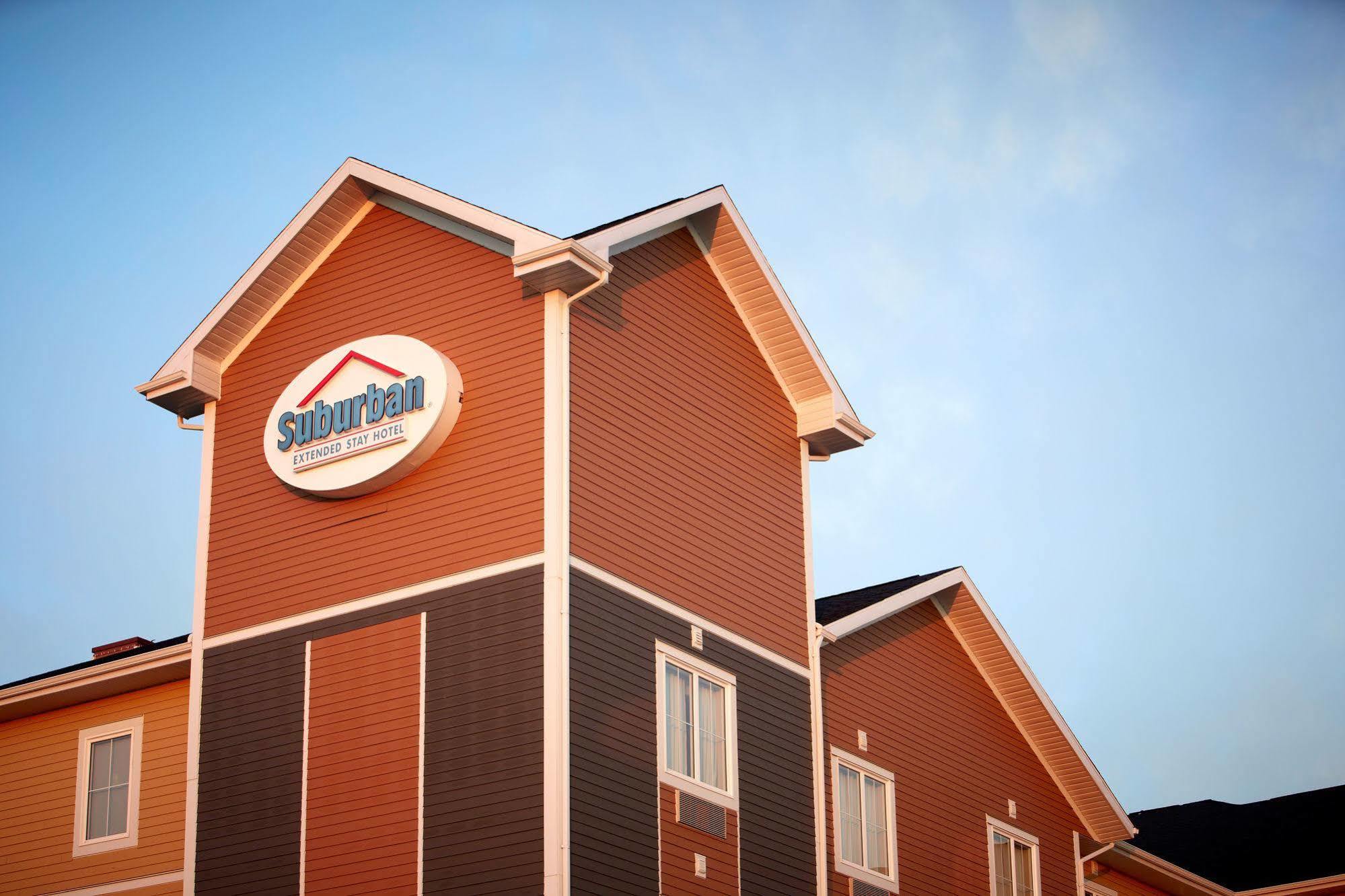 Quality Inn & Suites Estevan Extérieur photo